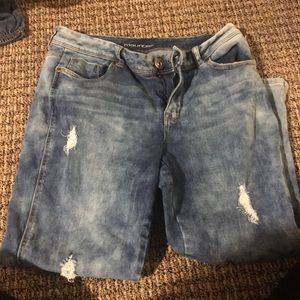 Maurices jeans